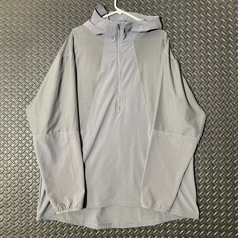 Under Armour Mens XXL HeatGear Gray Quarter Zip Hooded Windbreaker Jacket